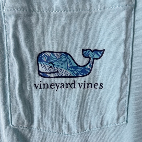 Boys Vineyard Vines blue tee with blue fish - Picture 2 of 4